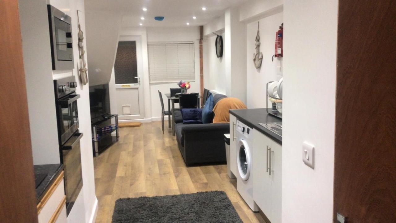 Teign Treasure Trove 1Bed Groundfloor 2Mins 2Beach Apartment Teignmouth Bagian luar foto